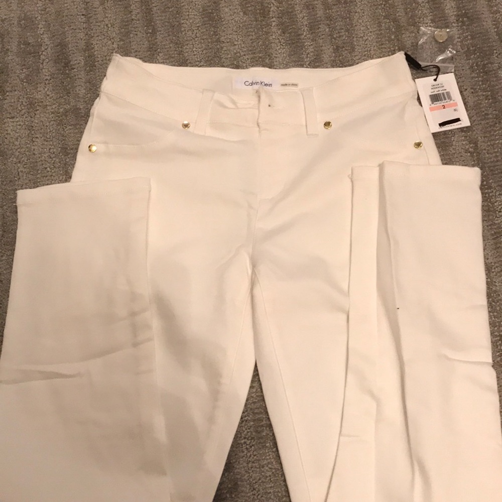 NWT Calvin Klein white skinny pants